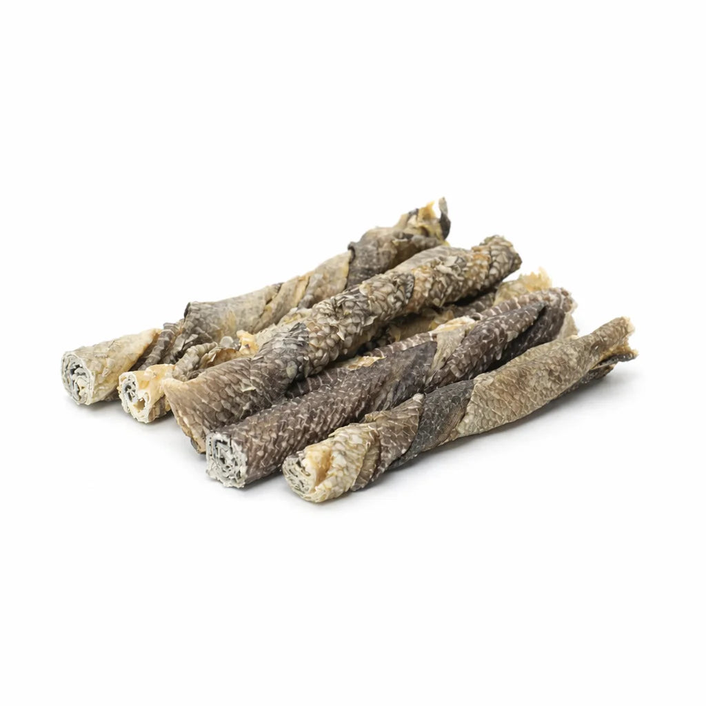 Bâtonnet de peau de poisson séchée